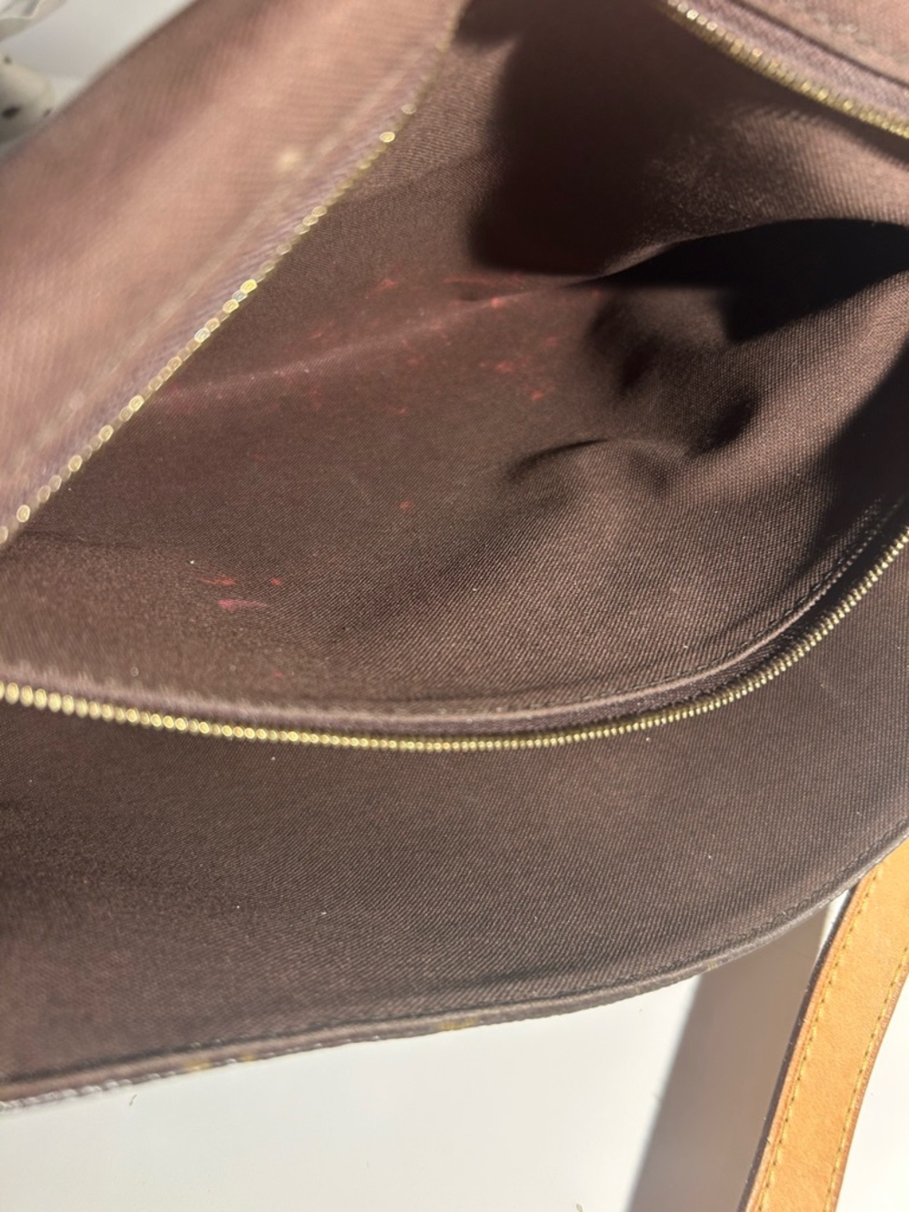 Louis Vuitton Monogram menilmontant - Picture 5 of 13